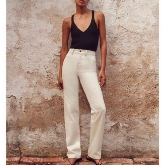 G. Label by Goop Janay Straight Leg High Rise Jeans in Natural - Picture 2 of 9